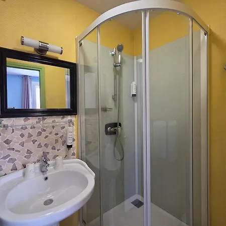 Hotel Magdeleine 3*