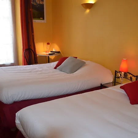 Hotel Magdeleine 3*