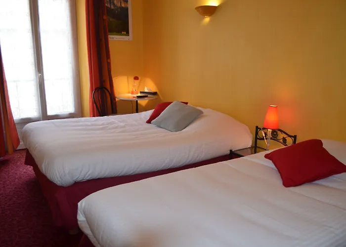 Hotel Magdeleine 3*