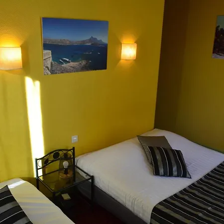 Hotel Magdeleine 3*
