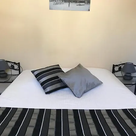 Hotel Magdeleine 3*